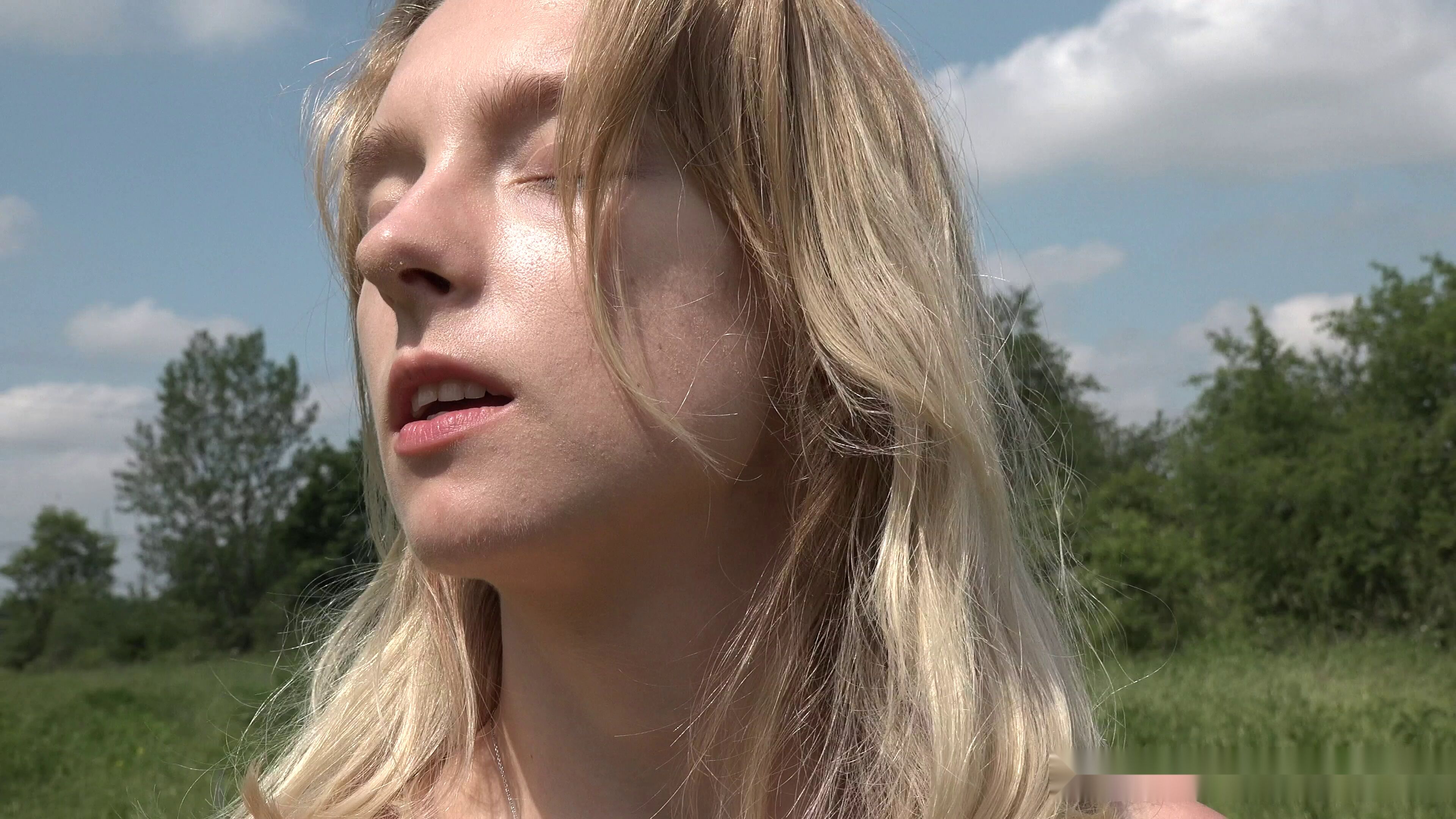 Freeporn Teen Outdoors